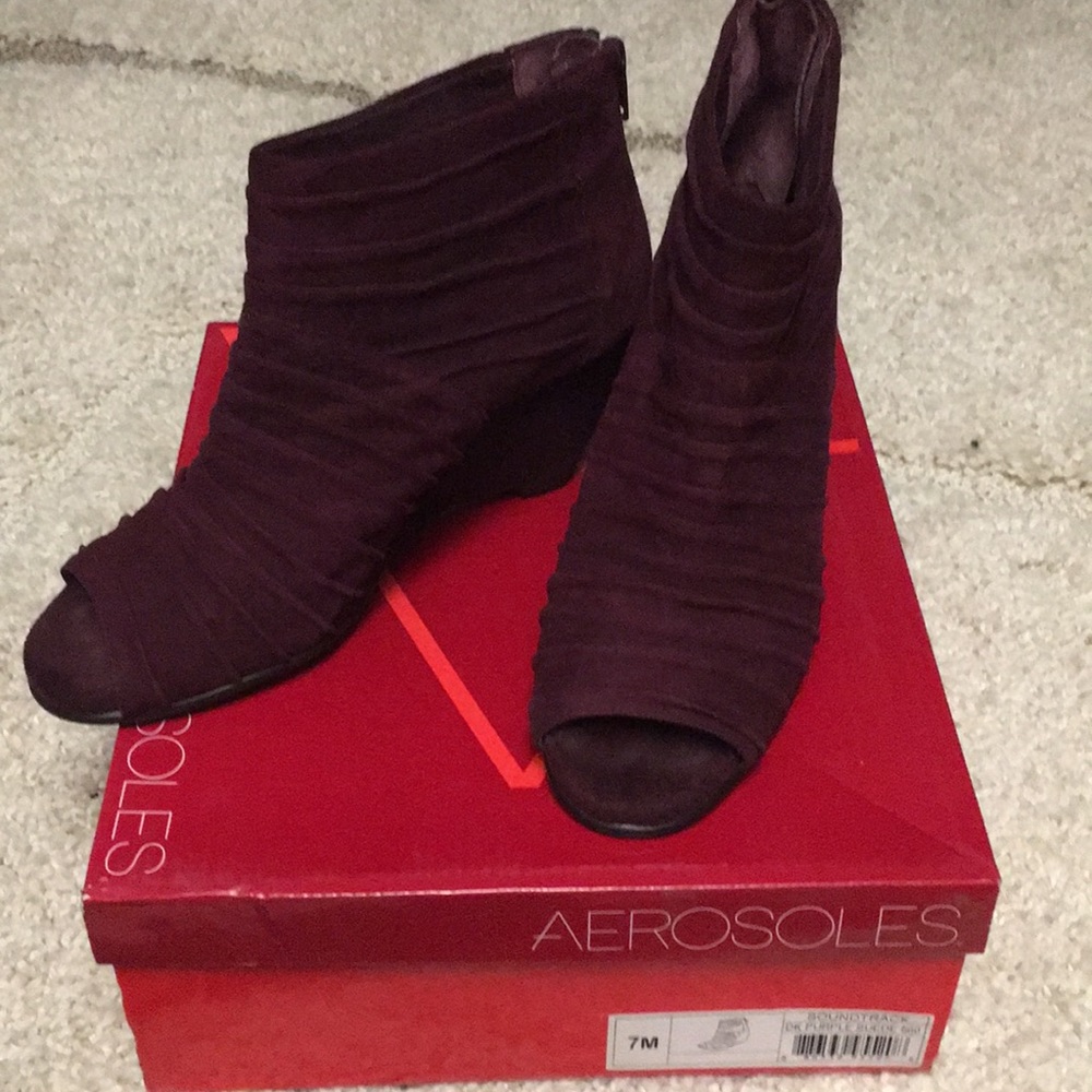 Aerosoles Suede Peep Toe Wedge Dark Purple